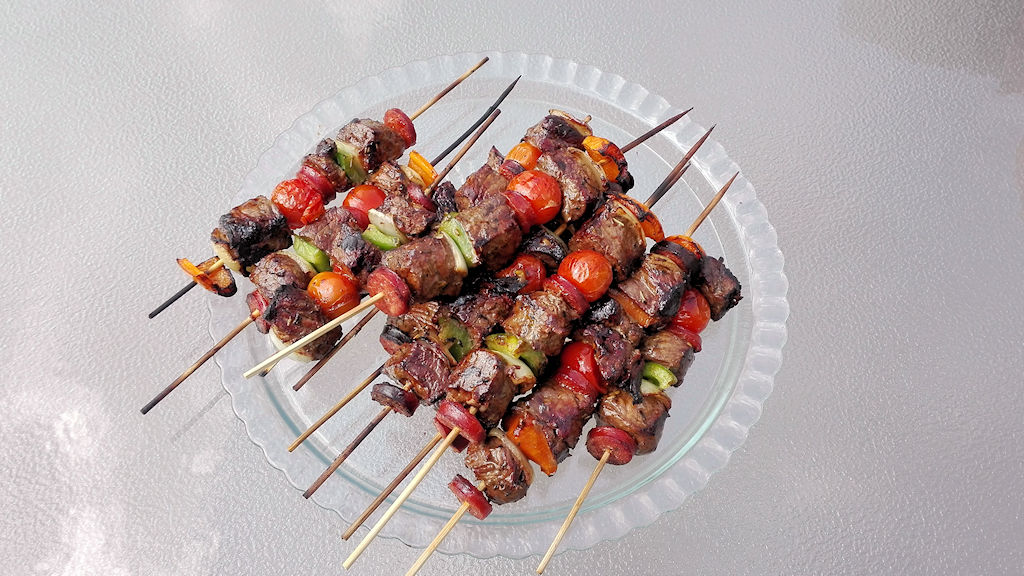 Brochettes de bœuf mariné