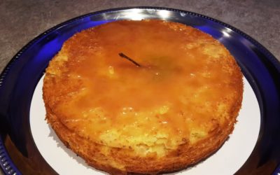 Gâteau aux pommes caramélisé