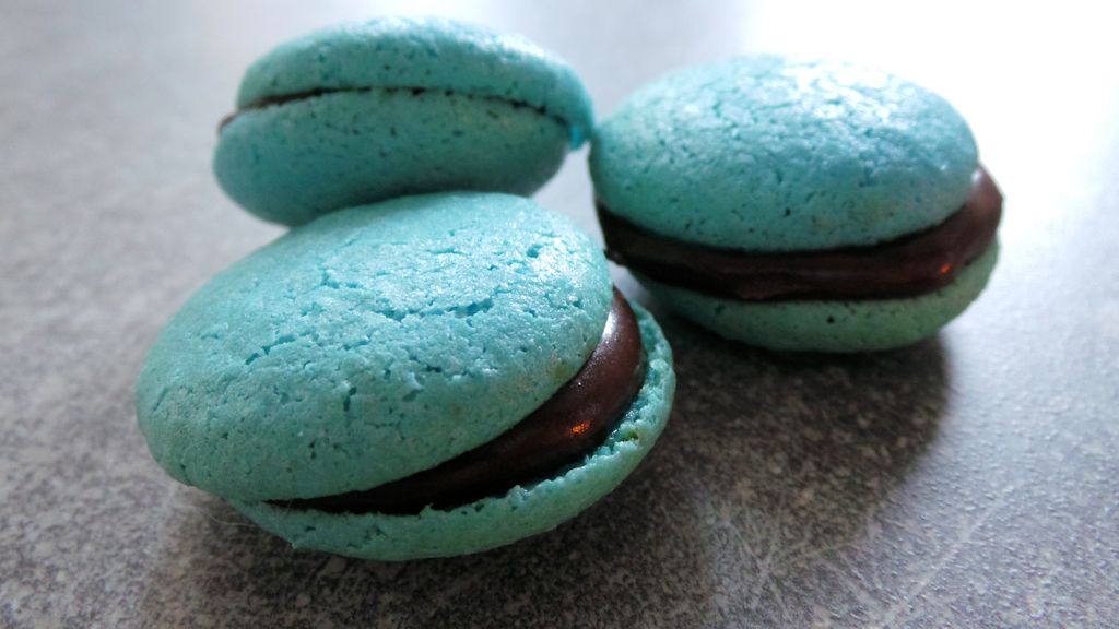 Recette des macarons et ganache au chocolat noir