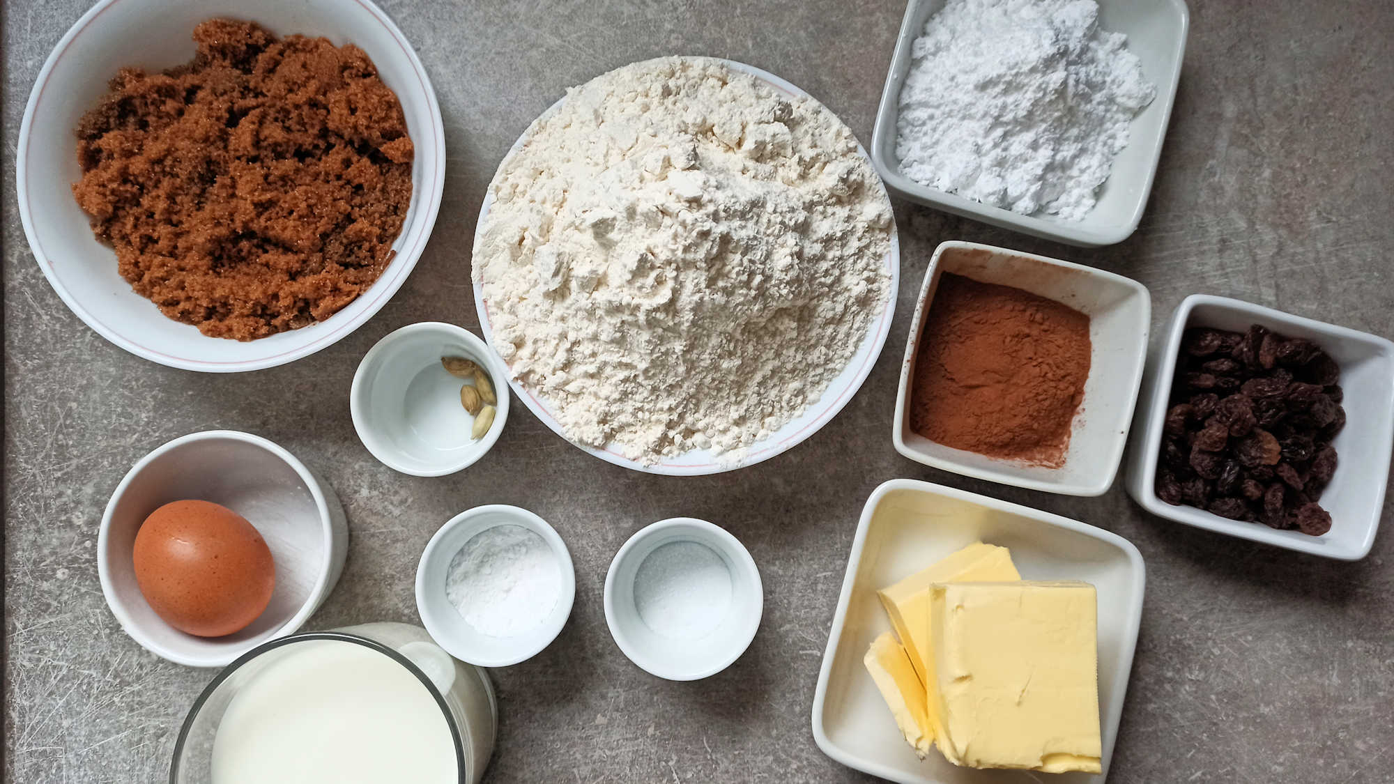 Ingrédients pour le cinnamon bun géant