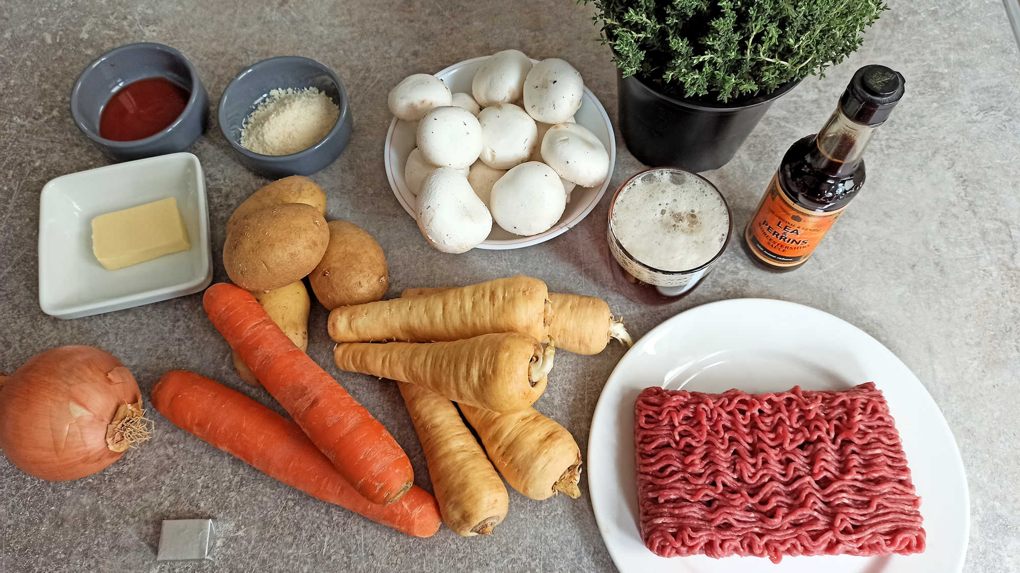 Les ingrédients de la Cottage pie au bœuf haché et à la bière brune