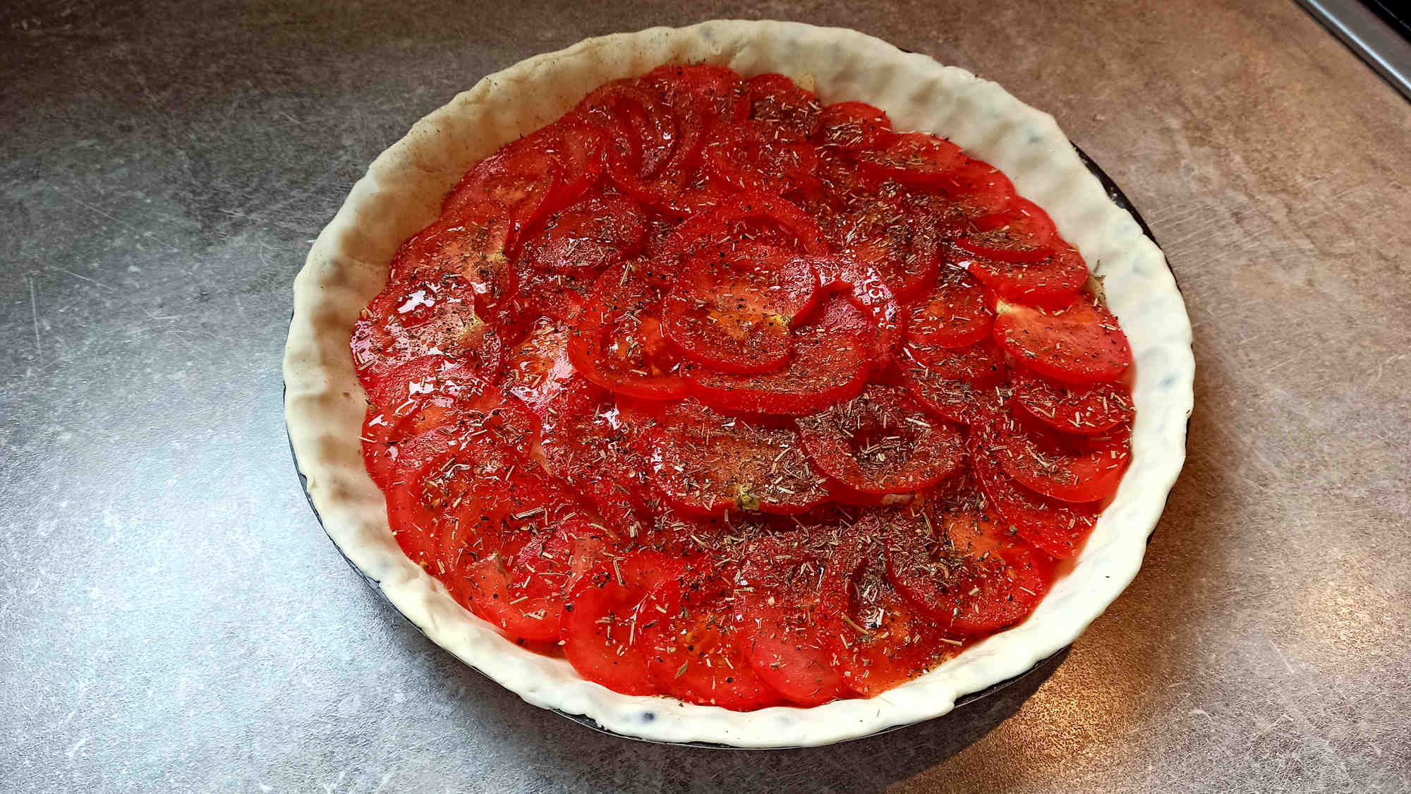 Placer les tomates en rosace ou en spirale