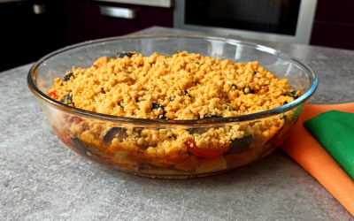 Crumble aux légumes d’été et chorizo