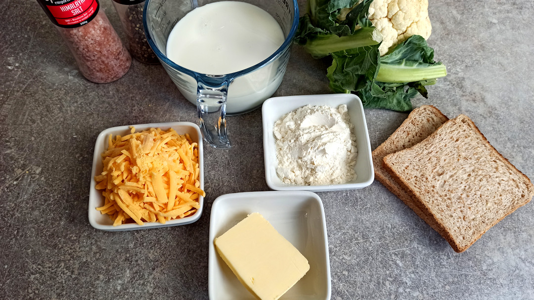 Les ingrédients du gratin de chou-fleur