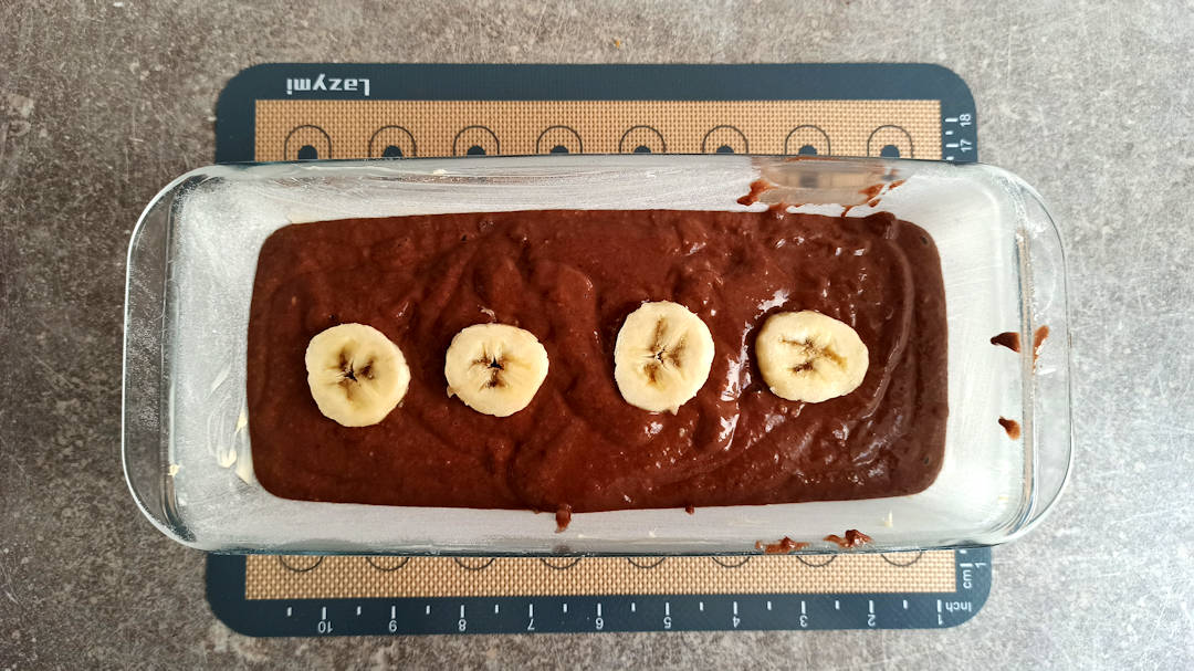 Décorer avec les rondelles de bananes