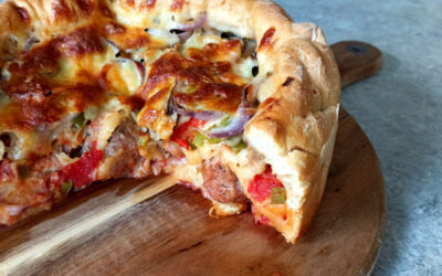 Deep dish pizza : la pizza made in Chicago Illinois.