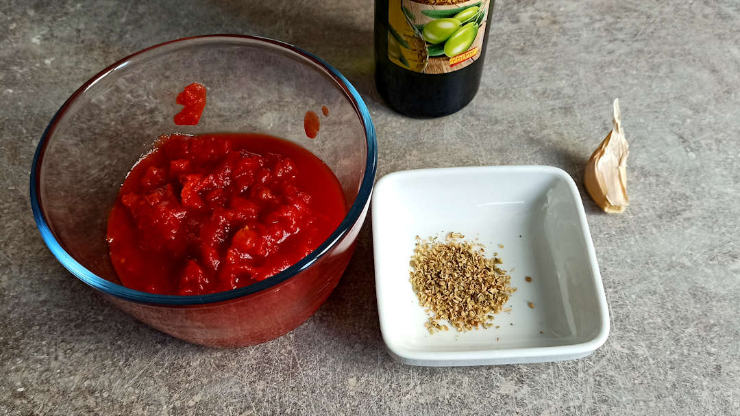 Les ingrédients de la sauce de la Chicago Style Pizza