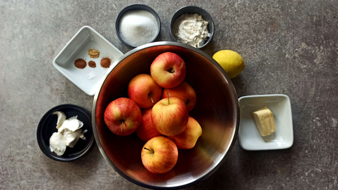 Les ingrédients de la garniture de l'appel pie traditionnelle