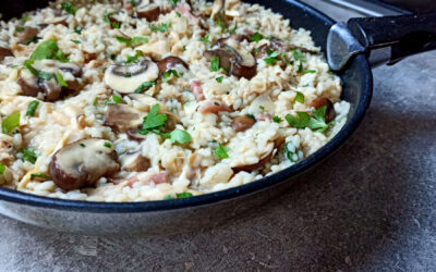 Risotto au poulet et aux champignons : une recette anti gâchis