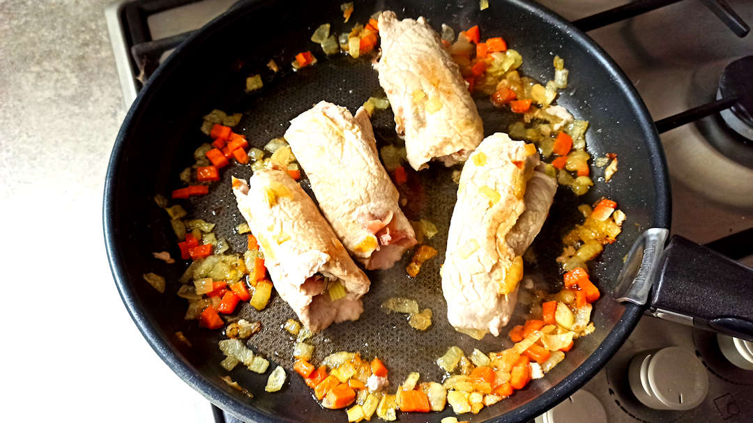 Faire revenir les involtini