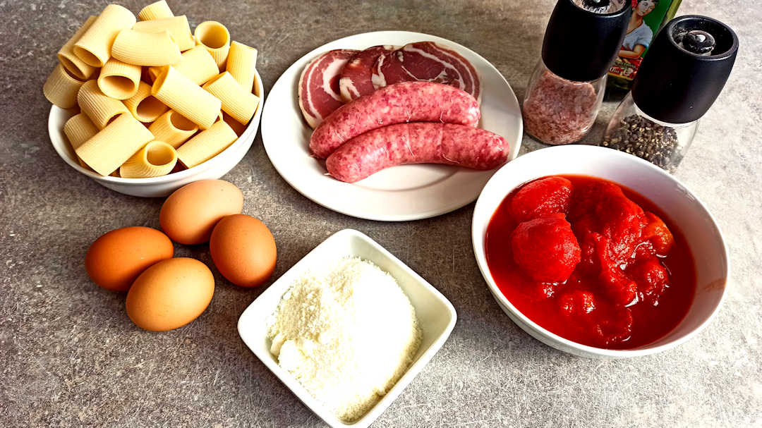 Les ingrédients de la pasta alla zozzona