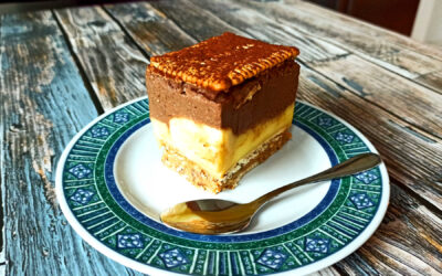 Gâteau sans cuisson caramel chocolat banane et noix de pécan