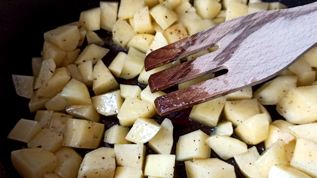 Les cubes de pommes de terre
