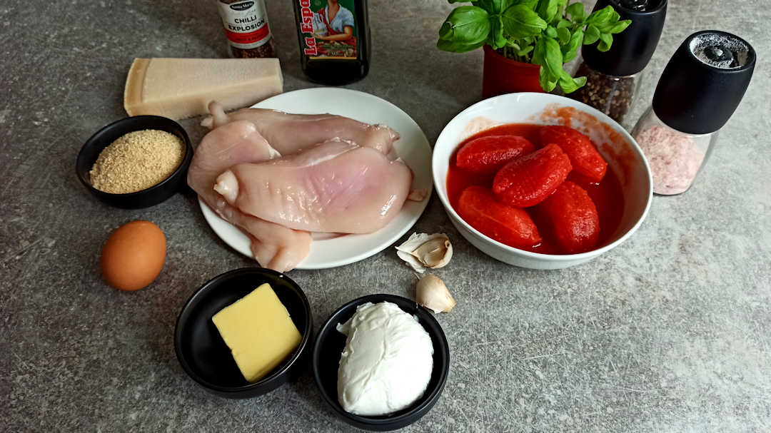 Les ingrédients du poulet alla parmigiana