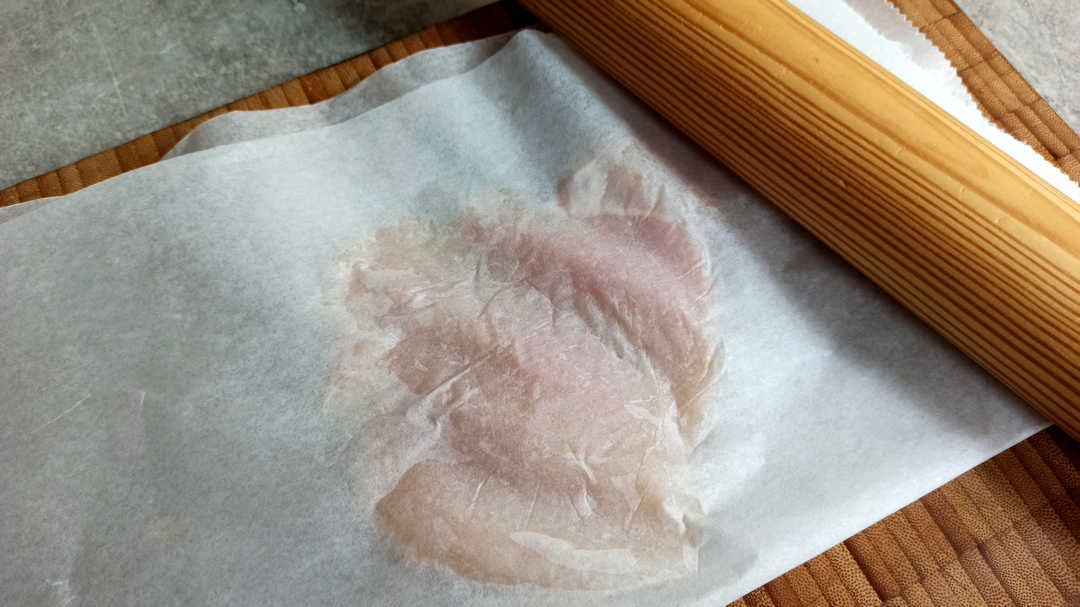 Placer les filets dans une feuille de papier cuisson