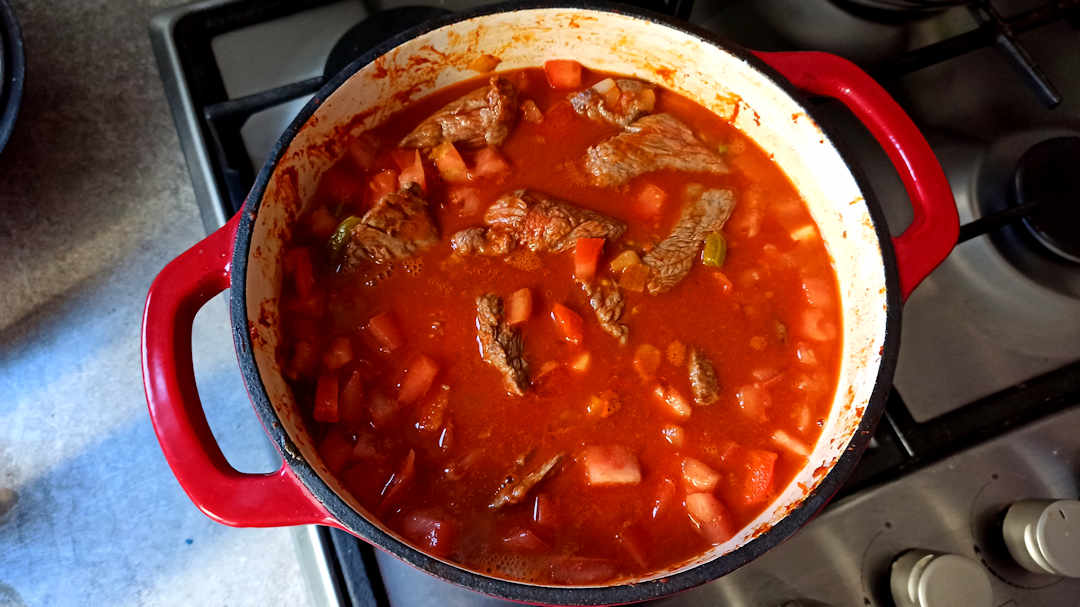 Ajouter les tomates en dés