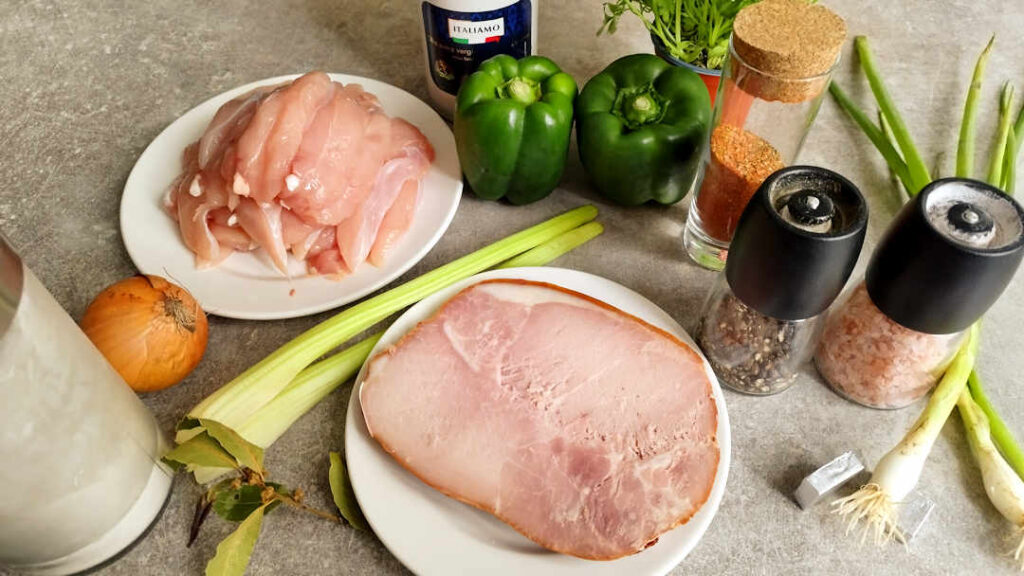 Les ingrédients du gombo de poulet Cajun
