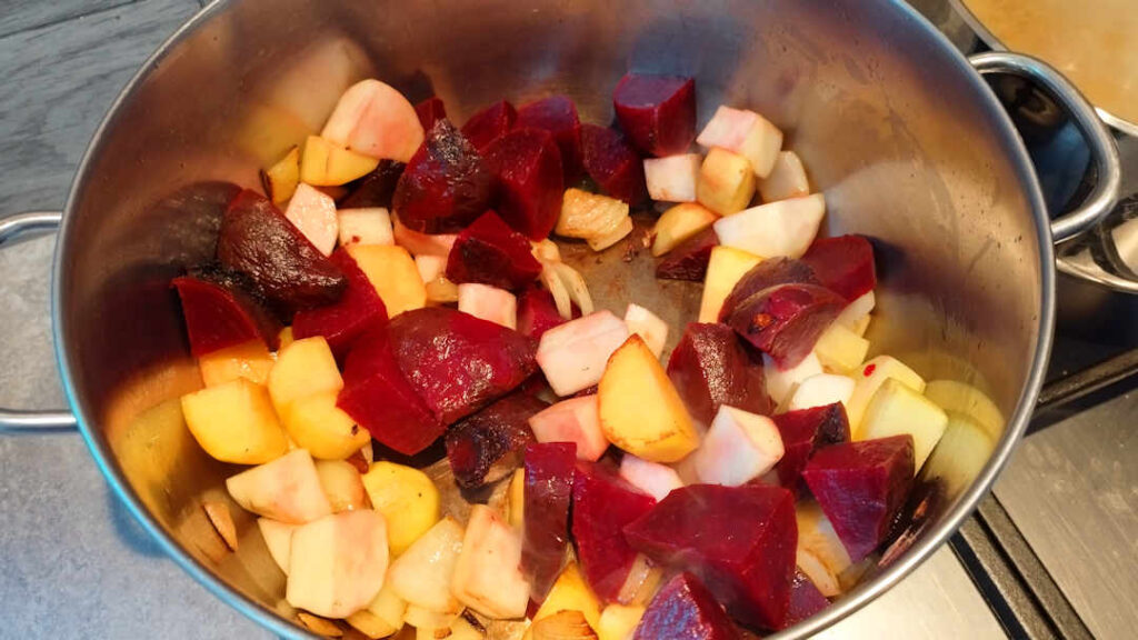 Ajouter les pommes de terre
