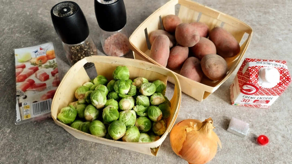 Les ingrédients des pommes de terre et choux de Bruxelles au safran