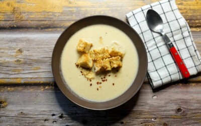 Velouté de panais et croûtons au gruyère